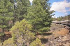 Grand Canyon Railway - Hinfahrt zum South Rim