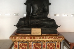 Wat Benchamabophit - Buddhas