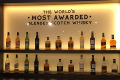 Whisky Destillerie von Dewar - Highlands