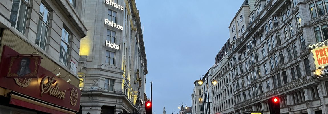 Strand Palace Hotel in London – zentral und sauber